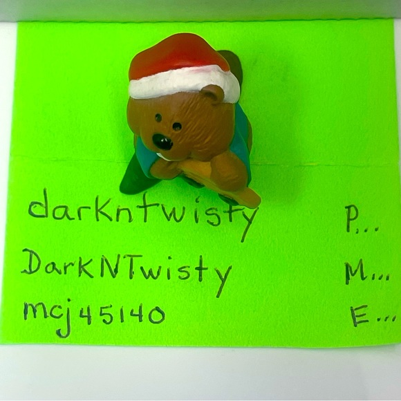 BNWT Vintage 1995 Hallmark Merry Miniature Toyshop Beaver - Picture 12 of 15